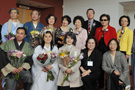 申佩璜处长夫妇（右六、七），制作人徐曙明（右八）及部分演员和赞助人合影